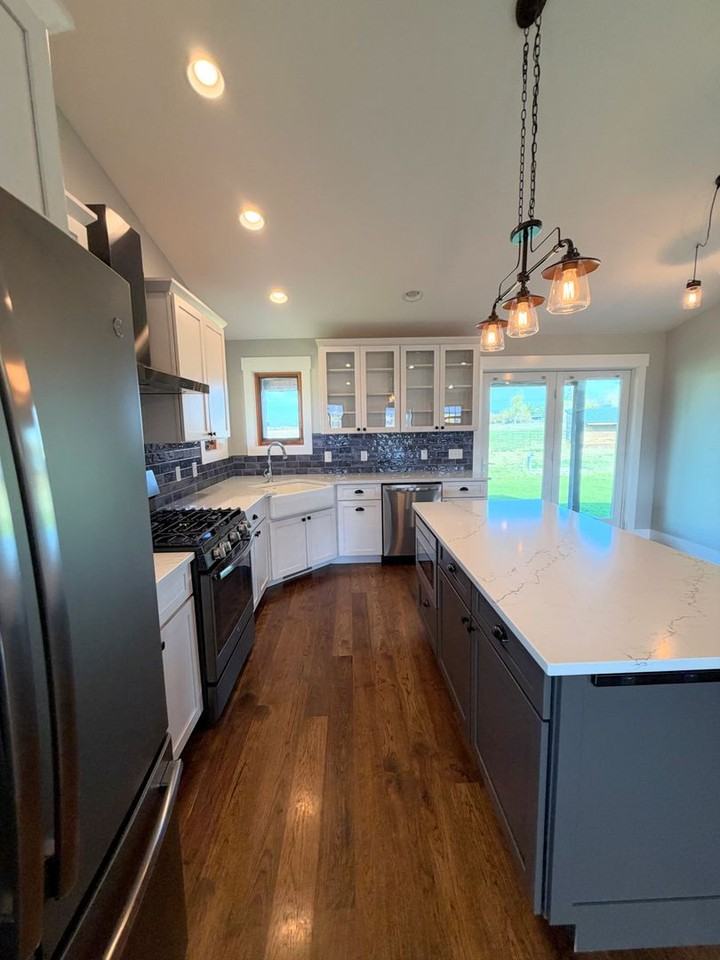 1558 Bryan Dr - Photo 7 of 50