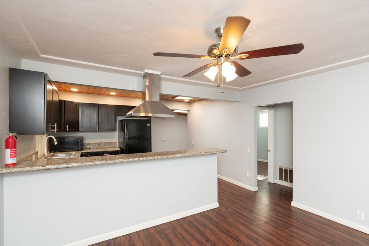 1511 Glenwood Dr - Photo 7 of 22
