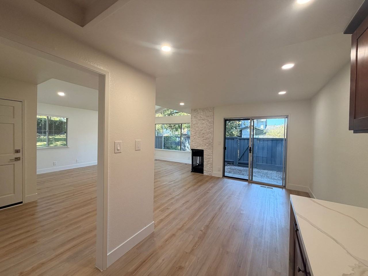 7386 Tulare Hill Dr - Photo 6 of 19