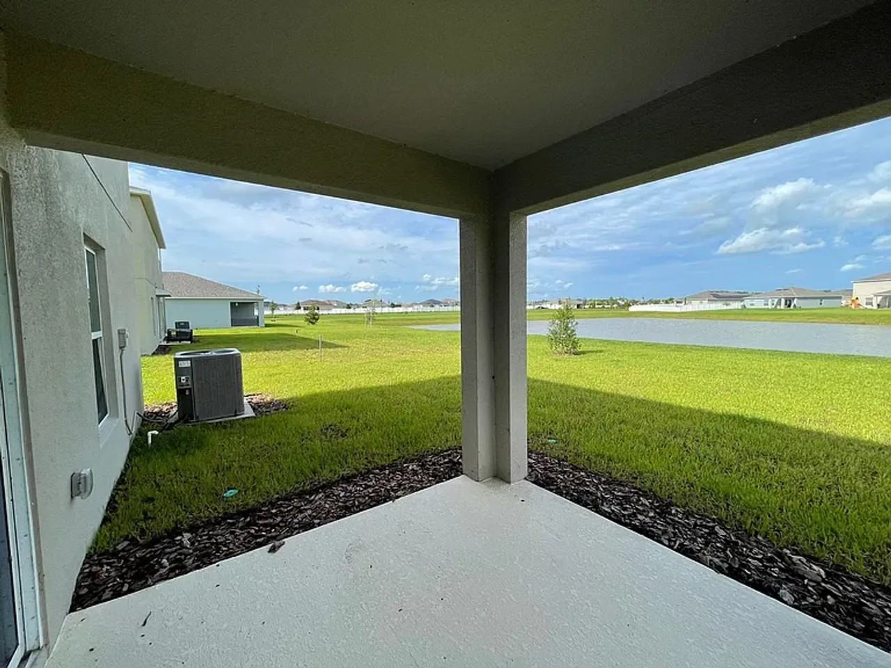 239 Zircon Rd - Photo 5 of 39