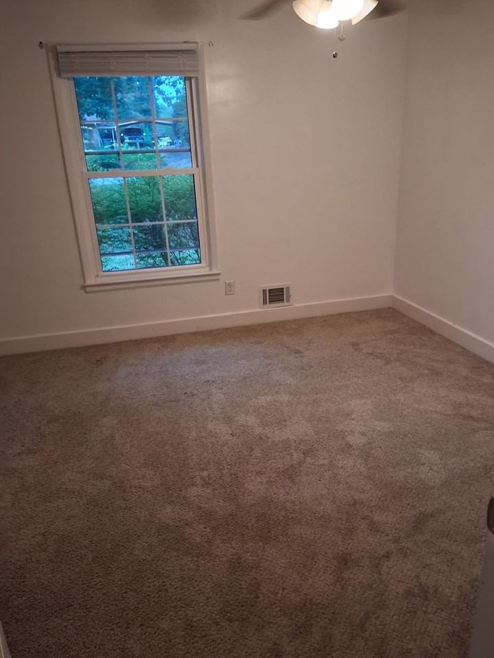 3367 Braeswood Ct - Photo 7 of 14