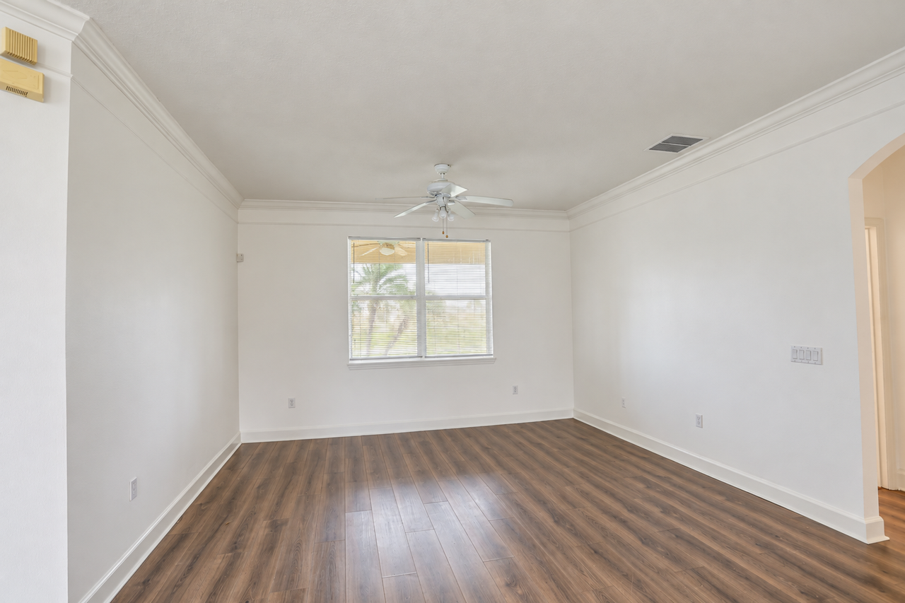3117 Regal Darner Dr - Photo 4 of 29