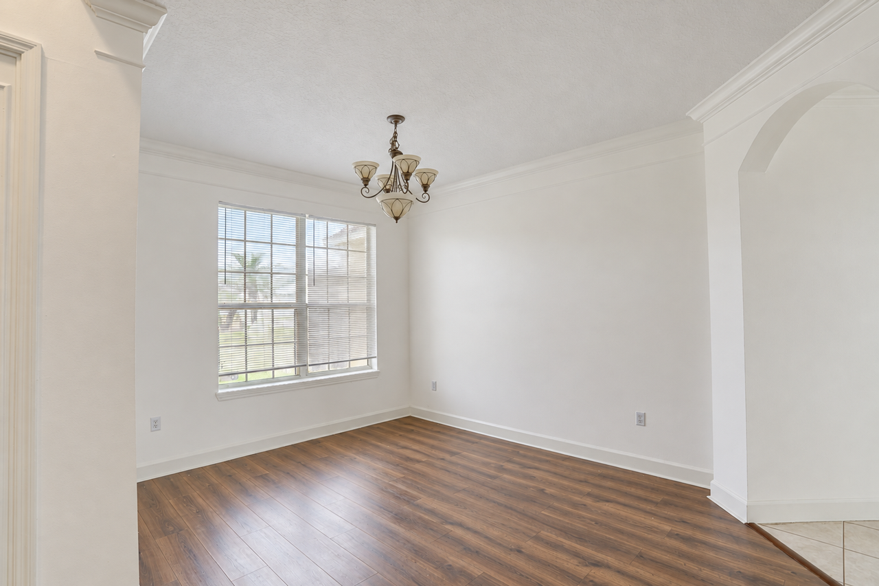 3117 Regal Darner Dr - Photo 5 of 29