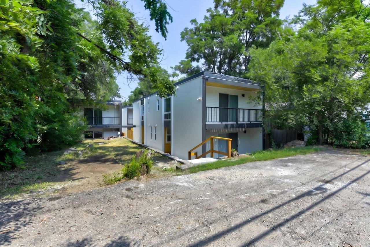 616 Marine St. - Photo 4 of 5