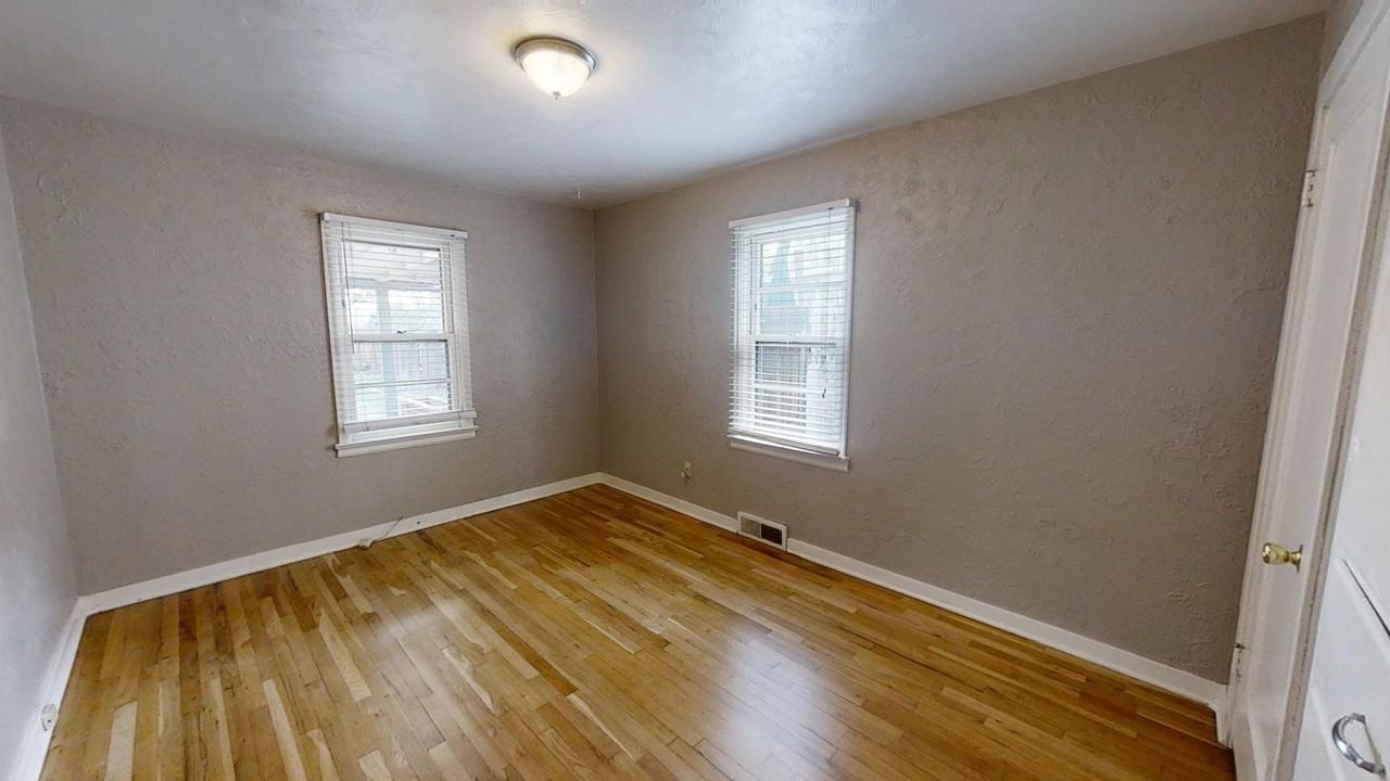 2118 Baseline Rd - Photo 4 of 14