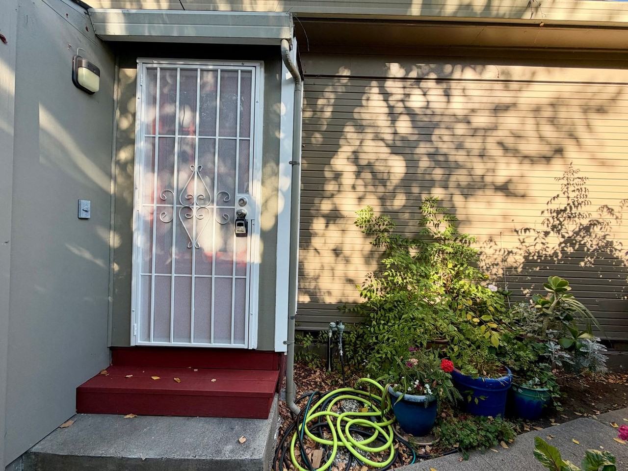 407 Kentucky St - Photo 2 of 12