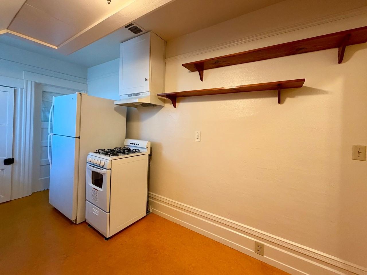 407 Kentucky St - Photo 4 of 12