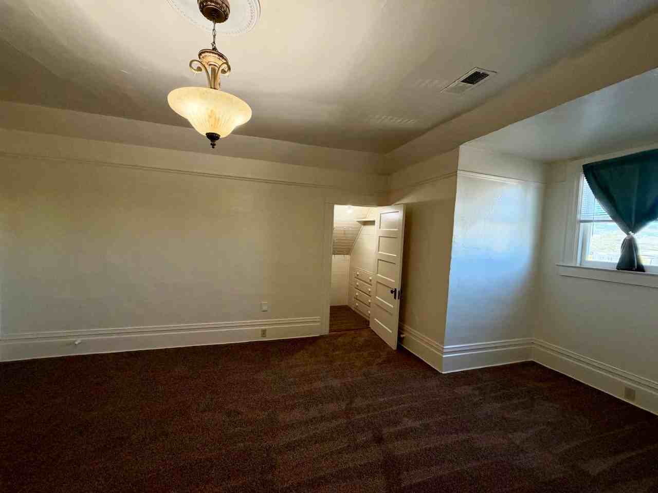 407 Kentucky St - Photo 6 of 12