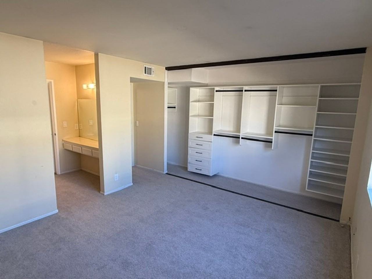 306 Atlas Dr #3 - Photo 5 of 45