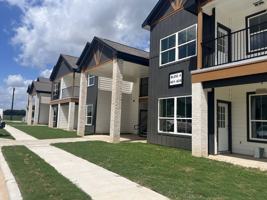 featured image of 2400 Nile Valley Rd