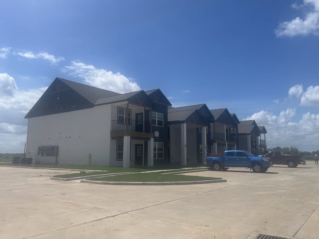 The Reserve at River Bend - Photo 3 of 37