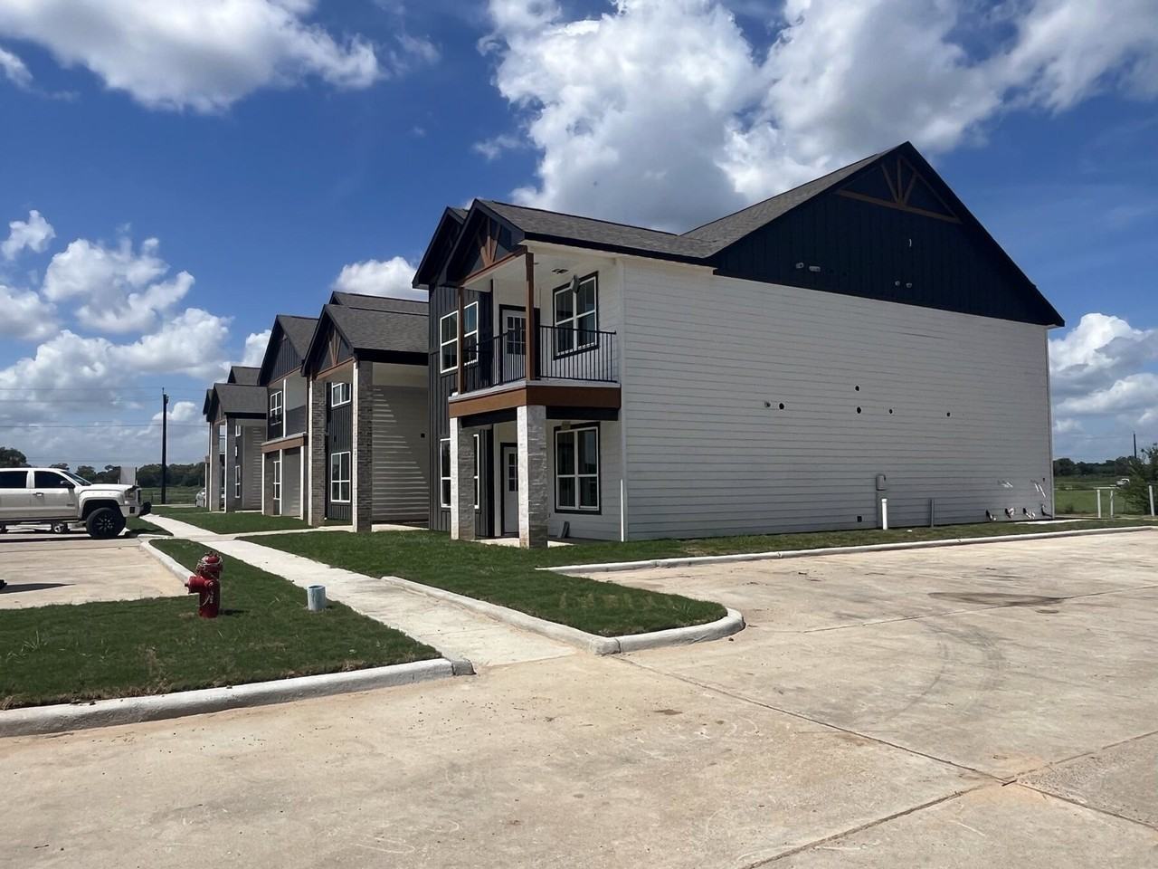 The Reserve at River Bend - Photo 4 of 37