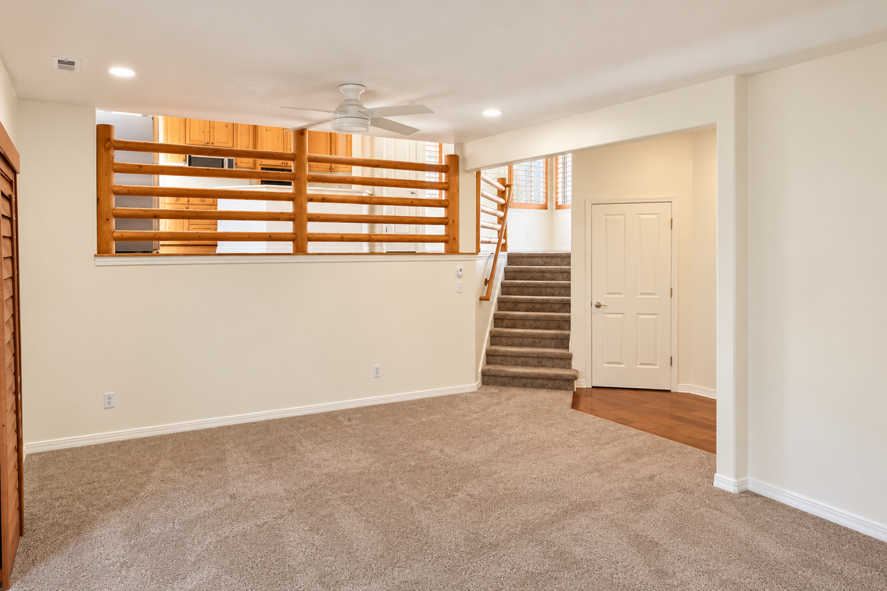 7494 Brook Hollow Loop Rd - Photo 3 of 18