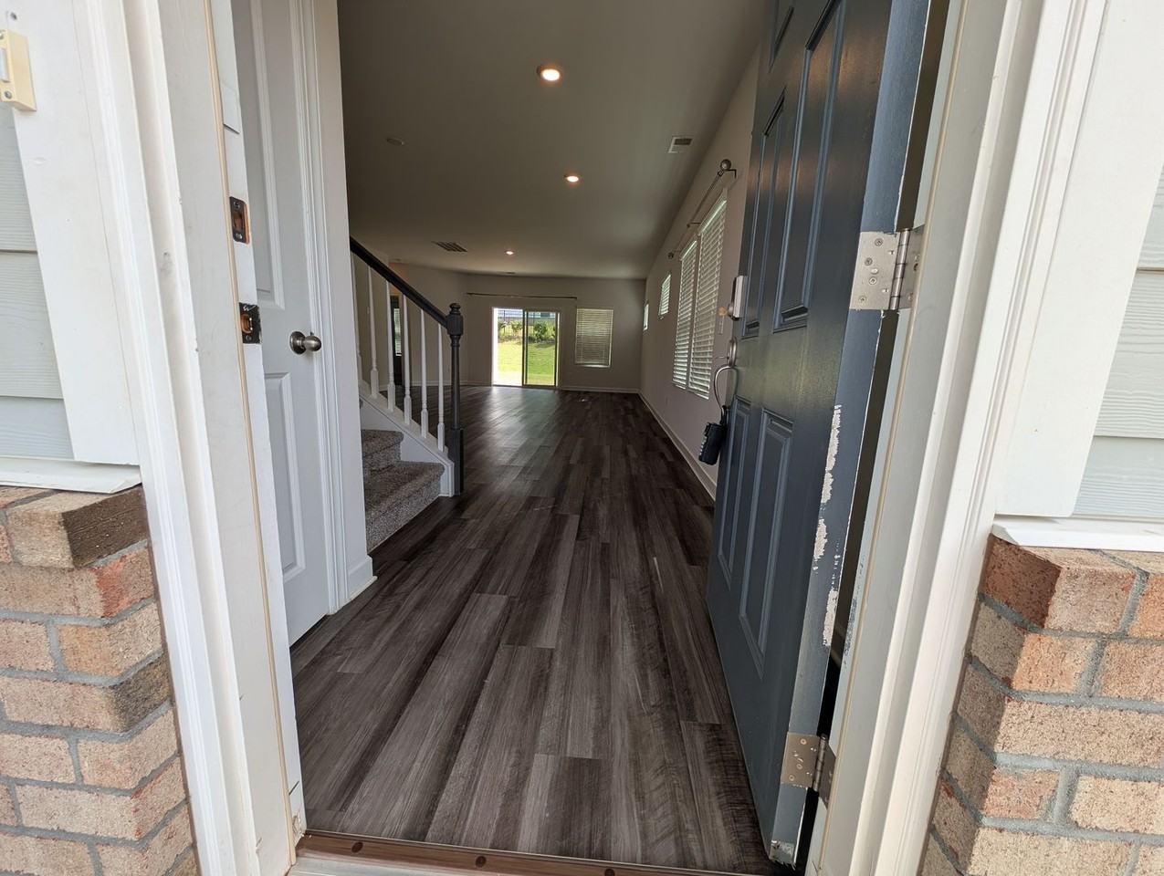 2716 Arbor Loop Dr - Photo 2 of 30
