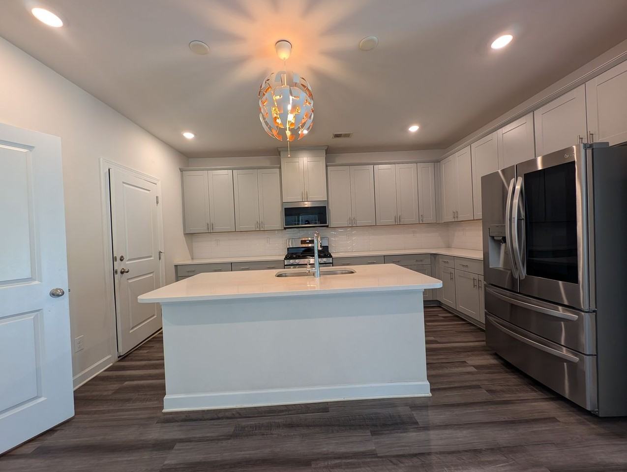 2716 Arbor Loop Dr - Photo 5 of 30