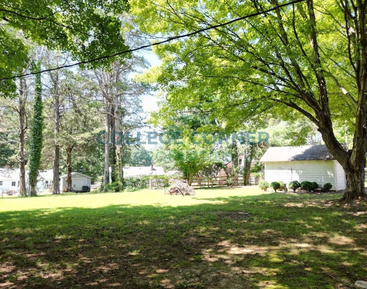 1751 Polo Rd - Photo 4 of 25
