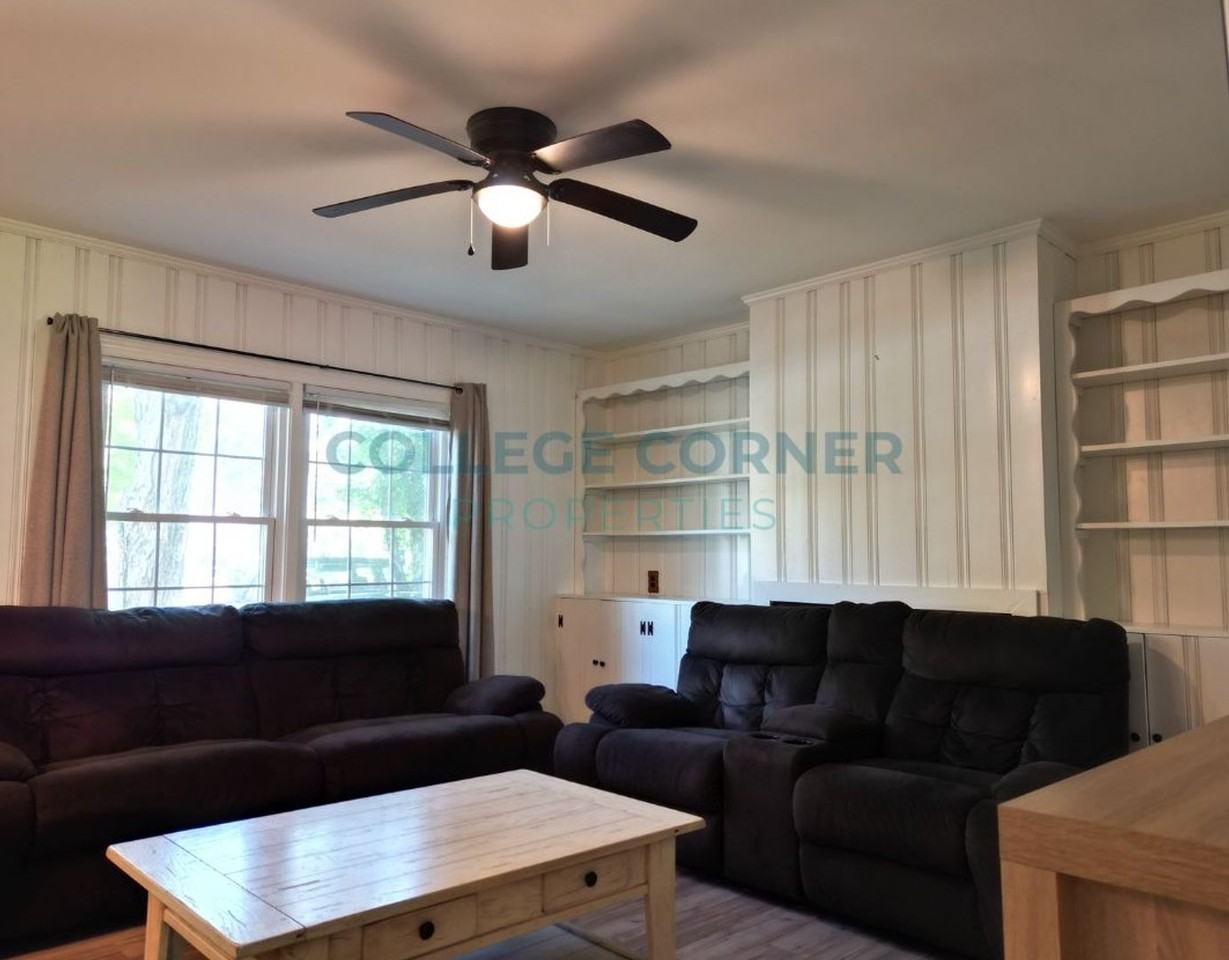 1751 Polo Rd - Photo 7 of 25