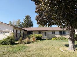 featured image of 687 Leona Cir