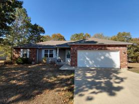 20901 Lacombe Rd - Photo 1 of 1