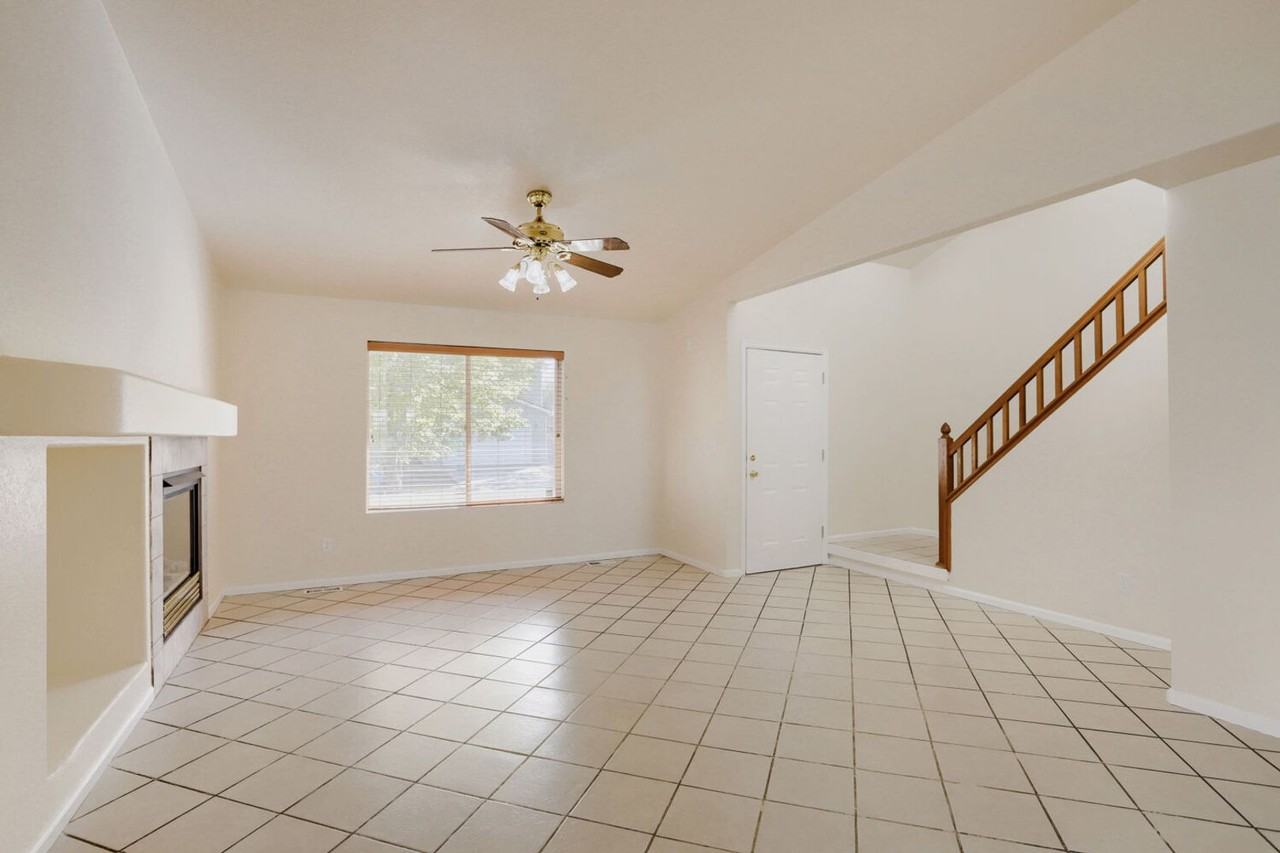1346 Trail Ridge Rd - Photo 5 of 21