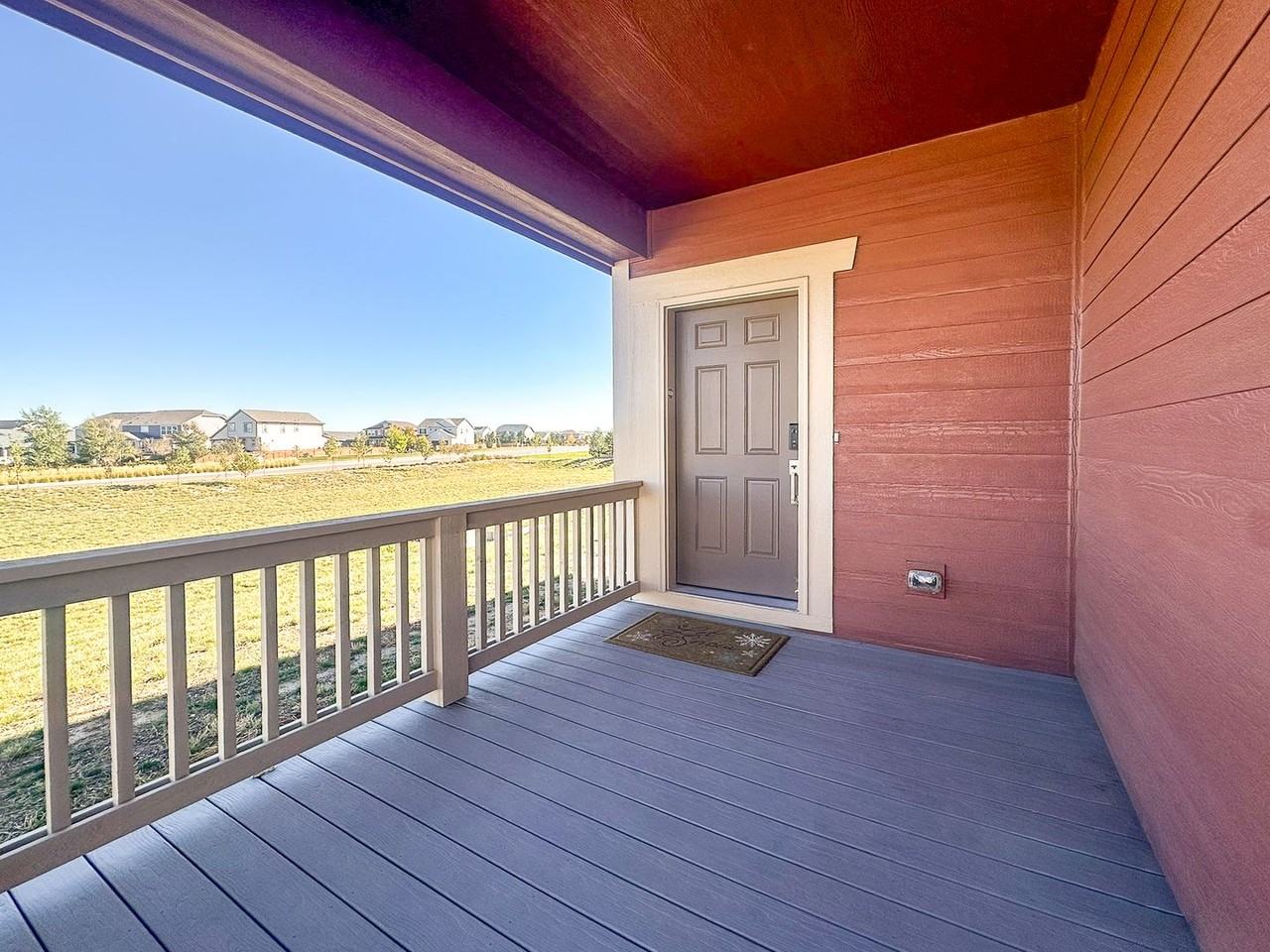 8974 Salmonberry Ct - Photo 3 of 45