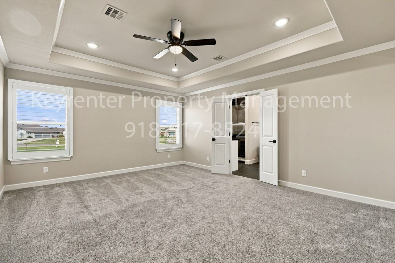 8202 N 150th East Ave - Photo 4 of 26