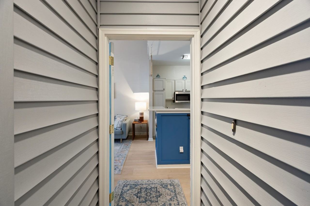 865 Little Bay Ave #2 - Photo 4 of 32