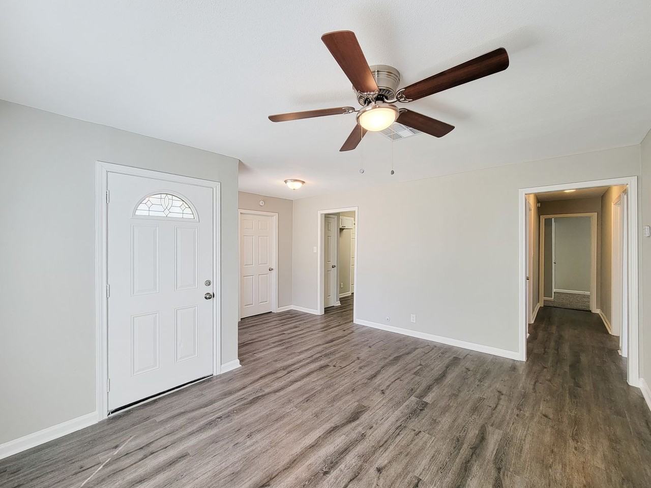 3923 Zephyr St - Photo 7 of 38