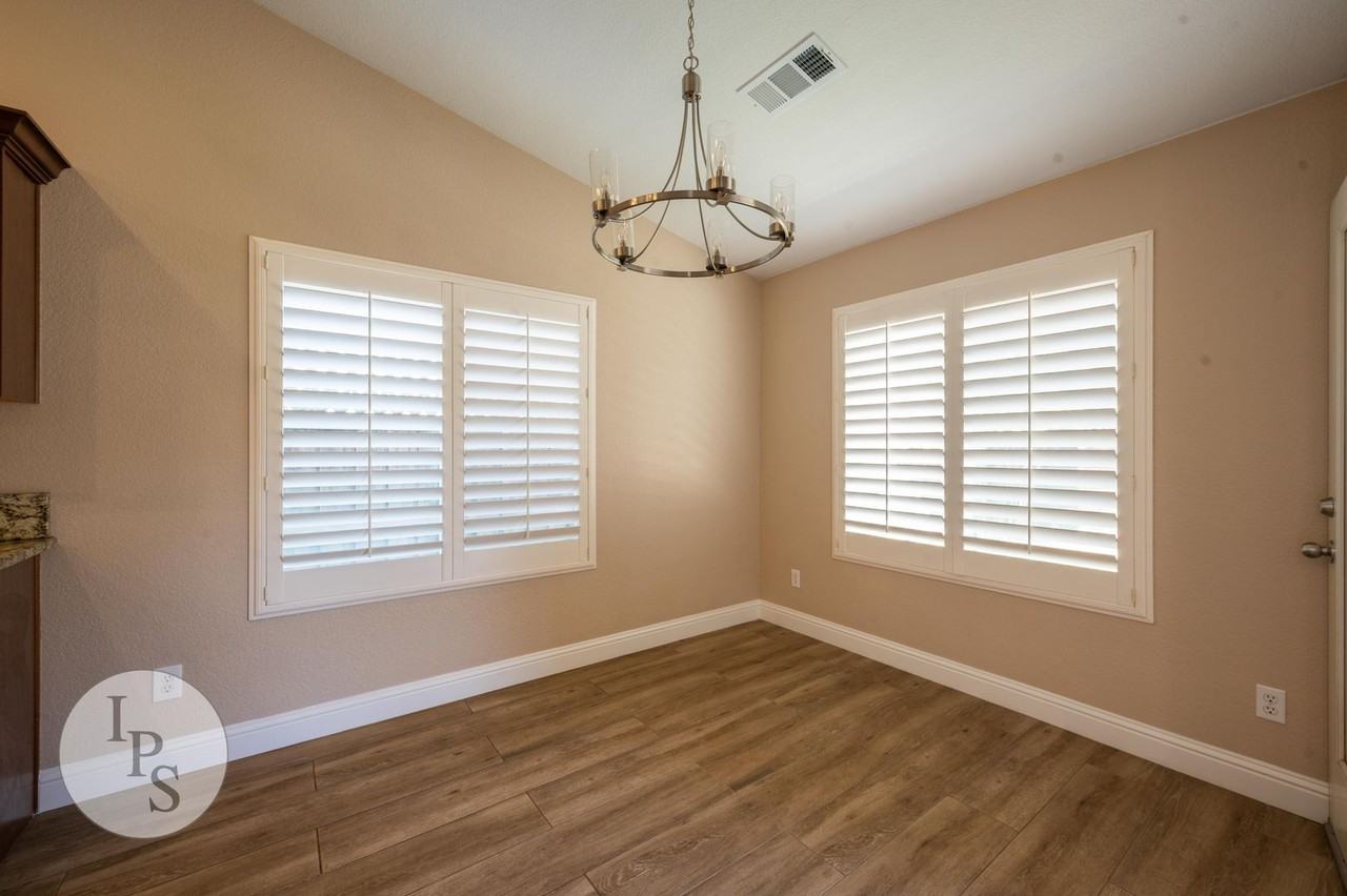 5450 N Maruyama Ave - Photo 6 of 24