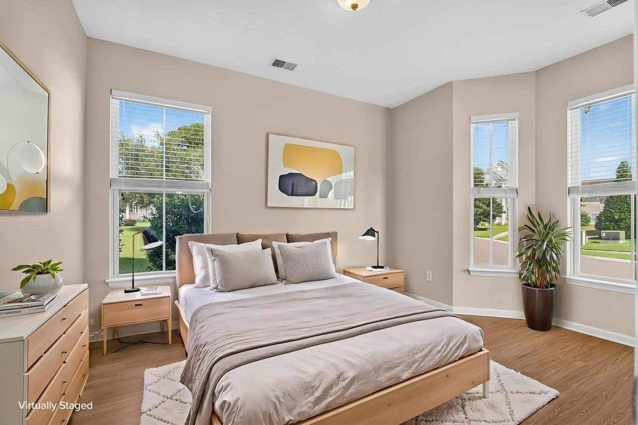 103 Cordoba Ct - Photo 7 of 42