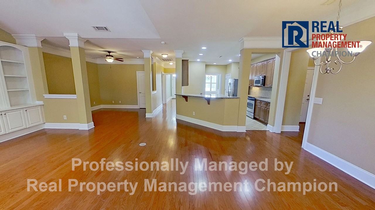 8531 Bella Sera Way - Photo 2 of 27