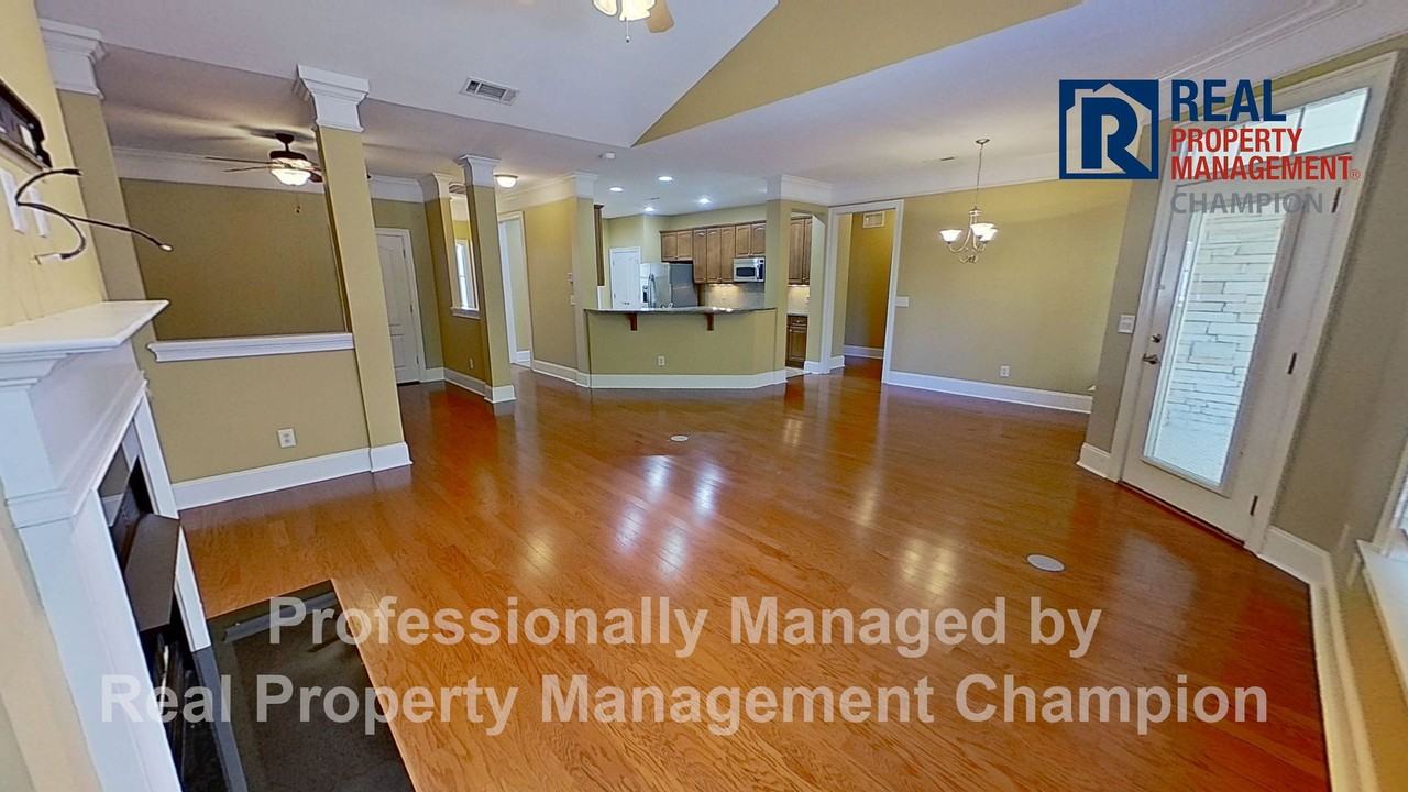 8531 Bella Sera Way - Photo 4 of 27