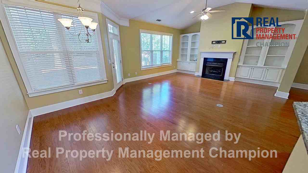 8531 Bella Sera Way - Photo 5 of 27