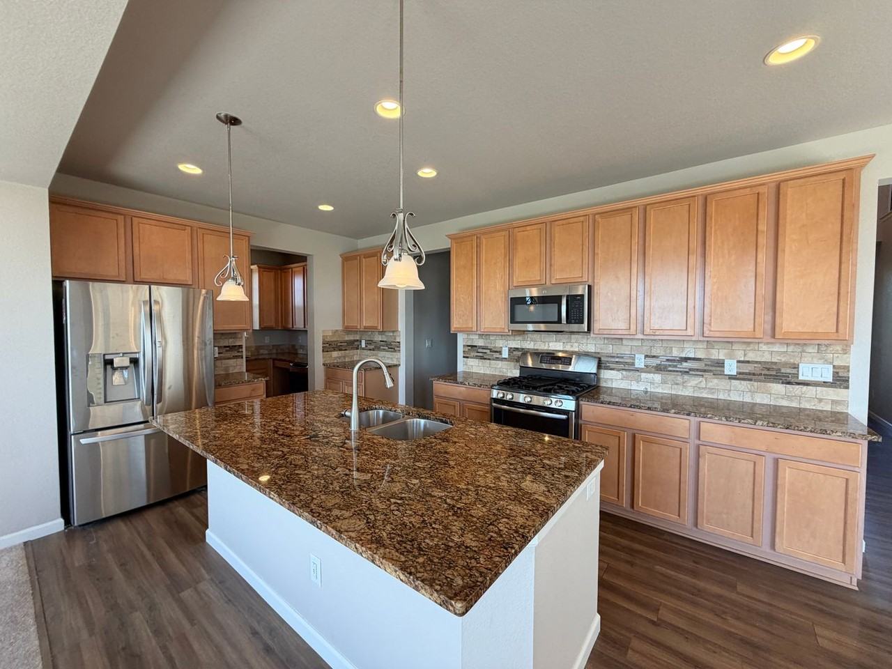 25748 E Calhoun Pl - Photo 2 of 50