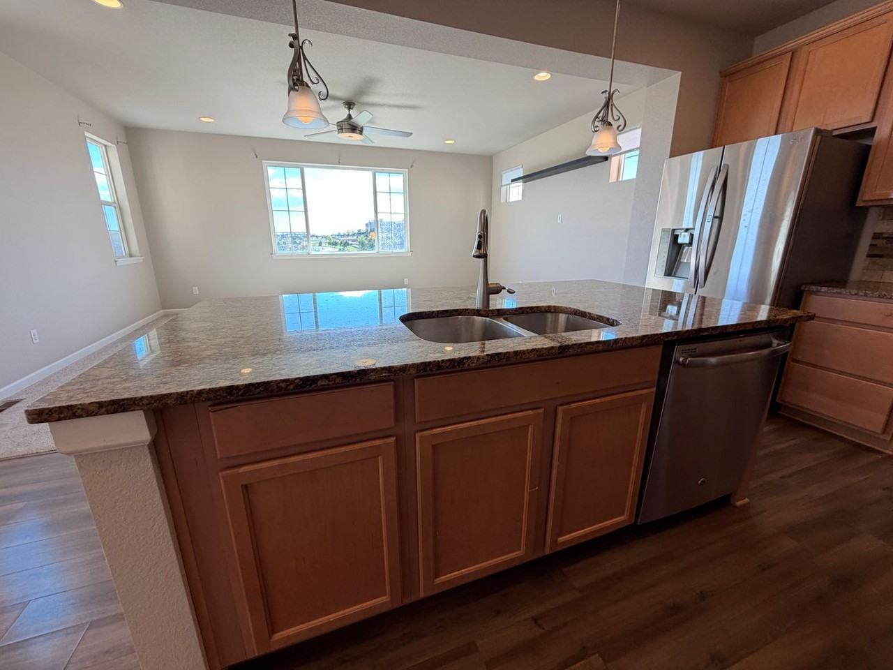 25748 E Calhoun Pl - Photo 4 of 50