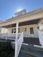 featured image of 1420 College Ave