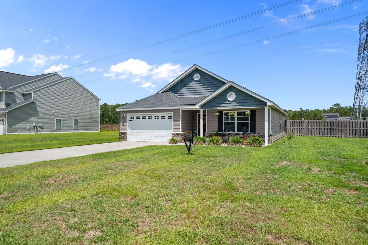 139 Greystone Dr - Photo 3 of 42