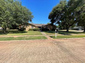 2417 Ashdown Dr - Photo 1 of 1