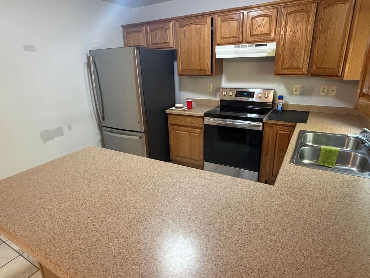 1916 Brookview Ct - Photo 3 of 24