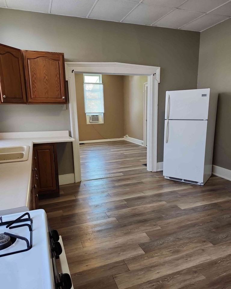 1110 Jersey St - Photo 3 of 8