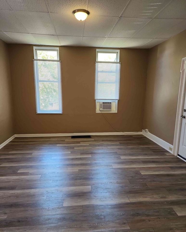 1110 Jersey St - Photo 7 of 8
