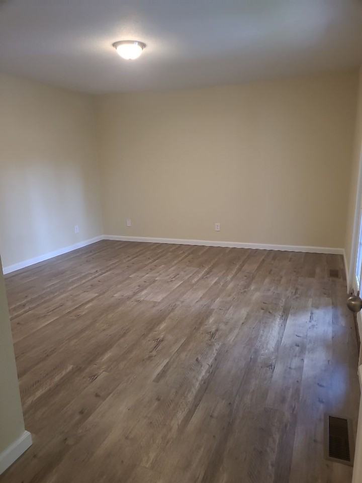 501 501 W Fannetta - 07 #07 - Photo 3 of 9