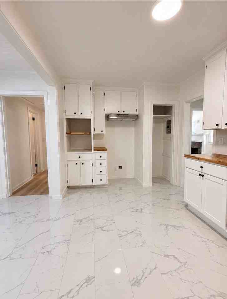 14 Bradley Dr - Photo 2 of 20