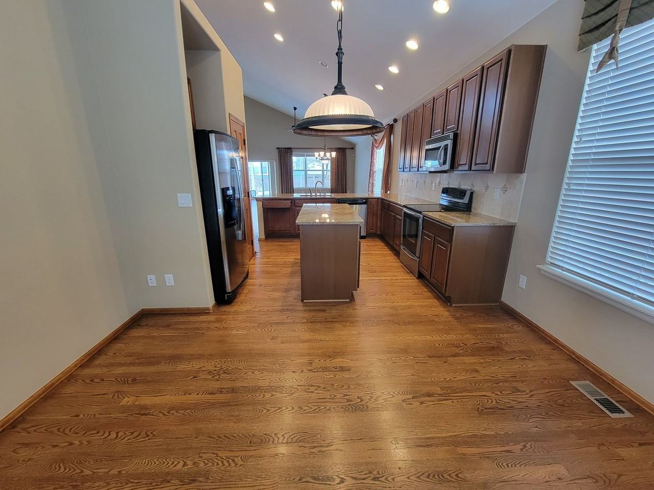 6323 Steeple Rock Dr - Photo 5 of 32