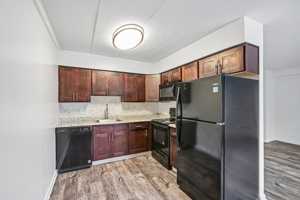 featured image of 595 Tulip Ln