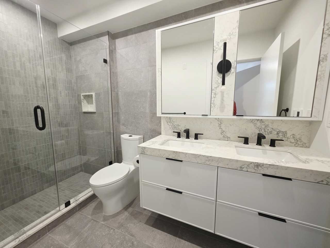 5433 Oak Street #189 - Photo 7 of 20