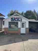 featured image of 4270 Lake St