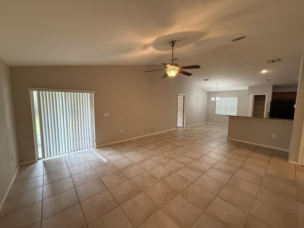 1935 Bretton Ridge Dr - Photo 4 of 21