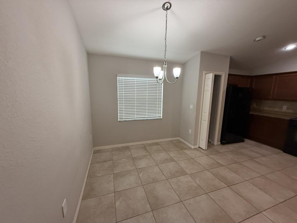 1935 Bretton Ridge Dr - Photo 5 of 21