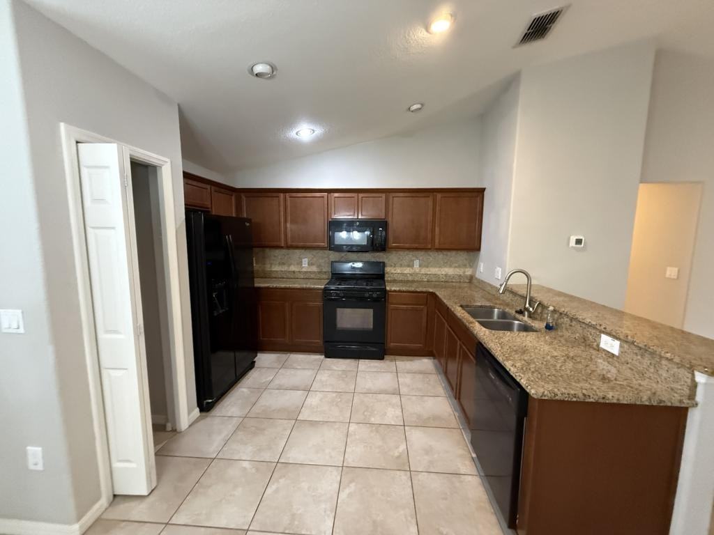 1935 Bretton Ridge Dr - Photo 6 of 21